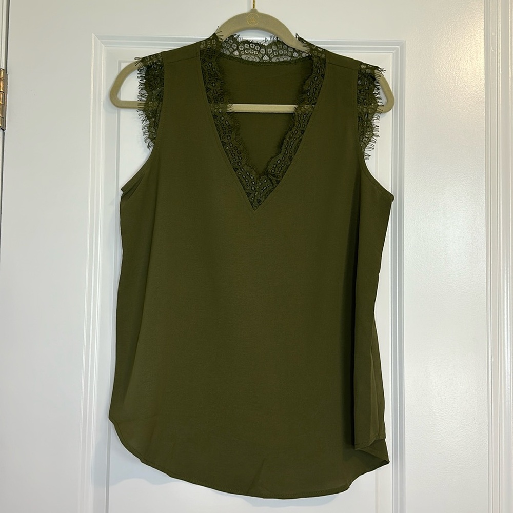 V-neck lace camisole blouse size medium olive green